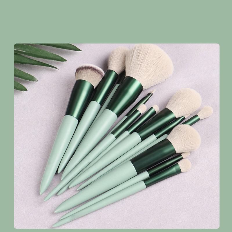 13-Piece Green Makeup Brush Set – Complete Foundation & Eye Brush Kit
