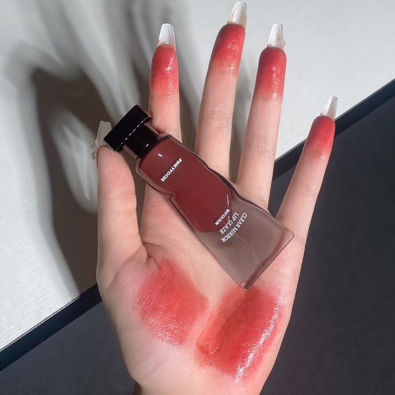 PinkyFocus Black Mirror Light Lip Lacquer