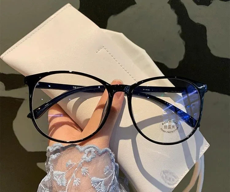 Anti-Blue Light Square Glasses – Unisex Transparent Frame Computer Spectacles