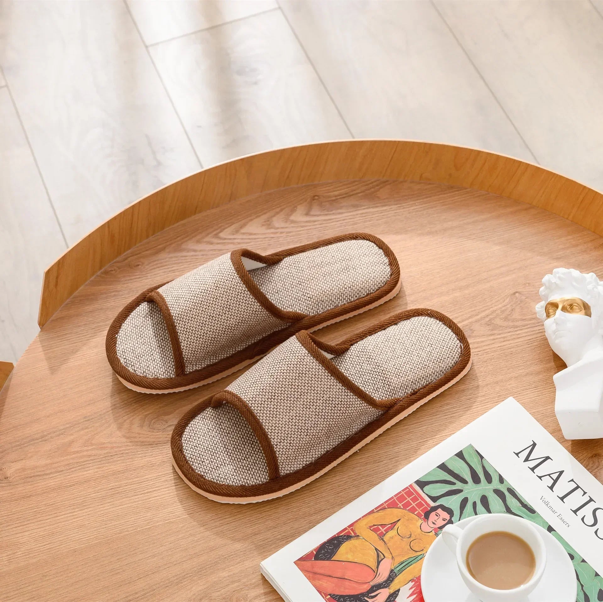 Universal Hotel Linen Slippers