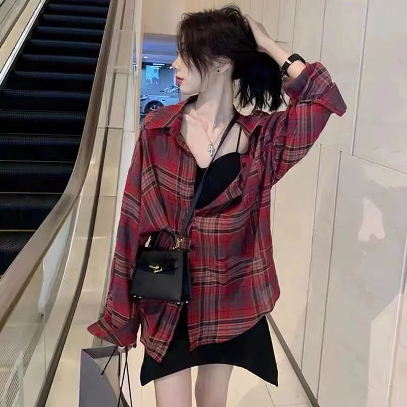 Women’s Red Black Plaid Long Sleeve Shirt