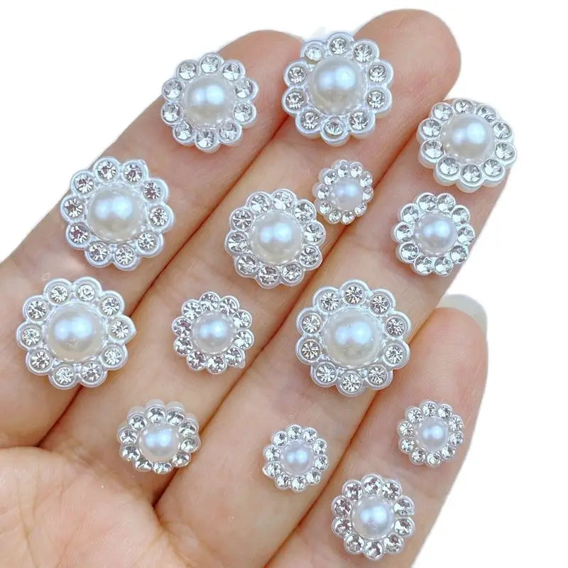 50-Piece Mini Flower Resin Flat Back Embellishments