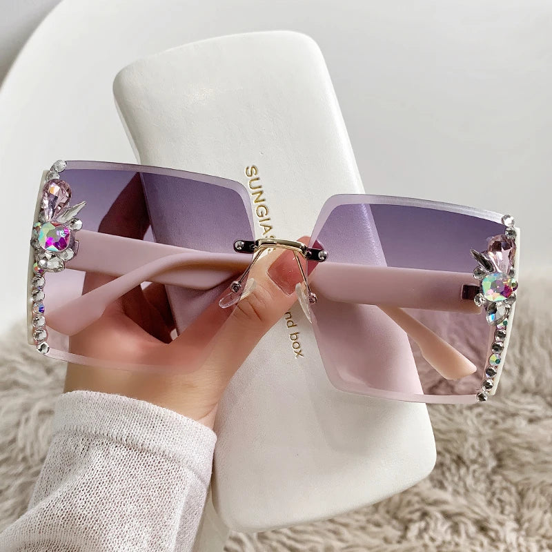 Luxury Heart Lenses Sunglasses for Women