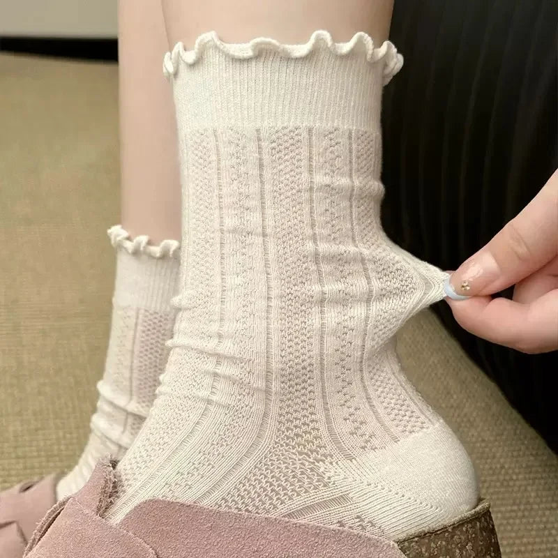 1 Pair Women’s Hollow-Out Long Loose Socks