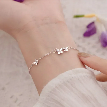 Adjustable Diamond-Studded Jewelry for Women
