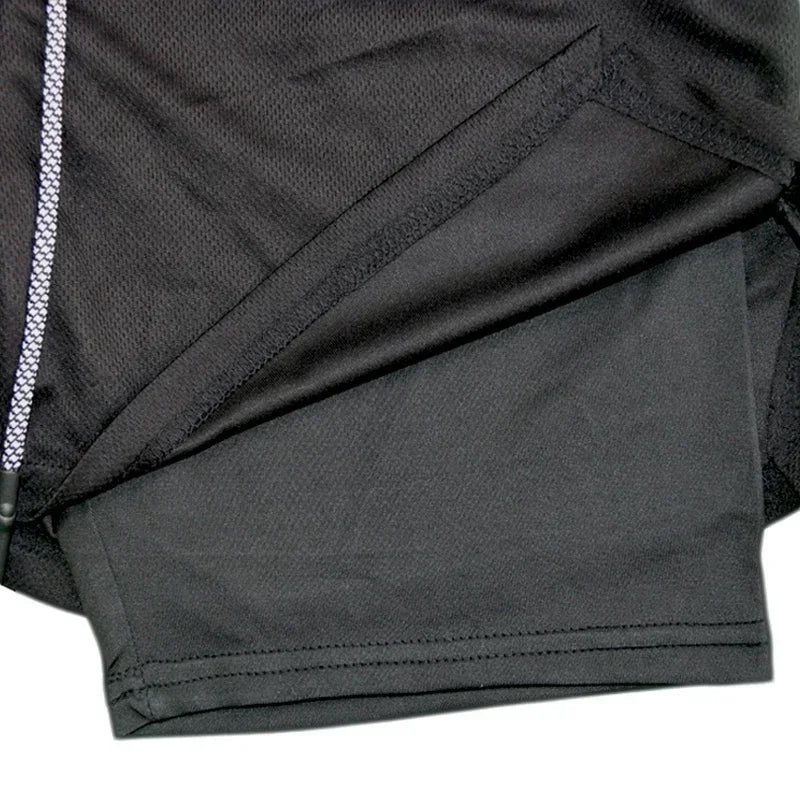 Men’s Camo 2-in-1 Running Shorts | Quick-Dry Gym Training Shorts with Built-In Pocket