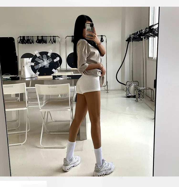 Women’s High-Waist A-Line Knit Shorts | Slim Sports &amp; Casual Wear