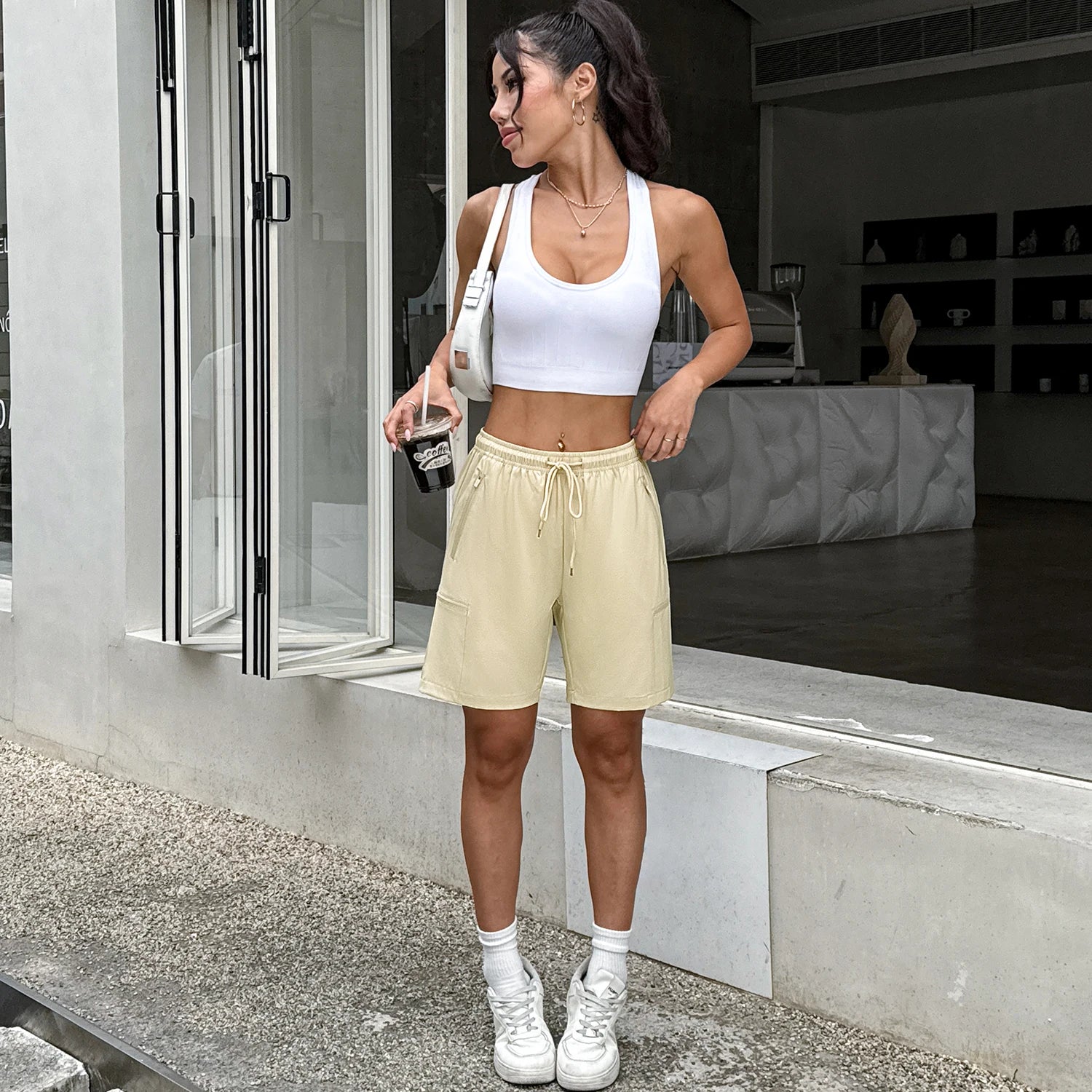 Drawstring Loose Women’s Quick-Dry Shorts with 4 Pockets