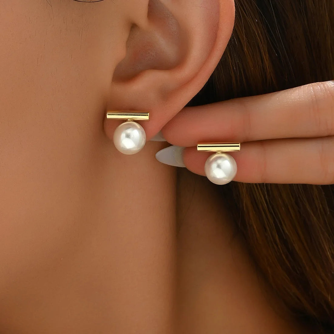 Elegant Imitation Pearl Stud Earrings
