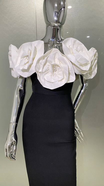 Stereoscopic White Flowers Sexy Off-The-Shoulder Dress