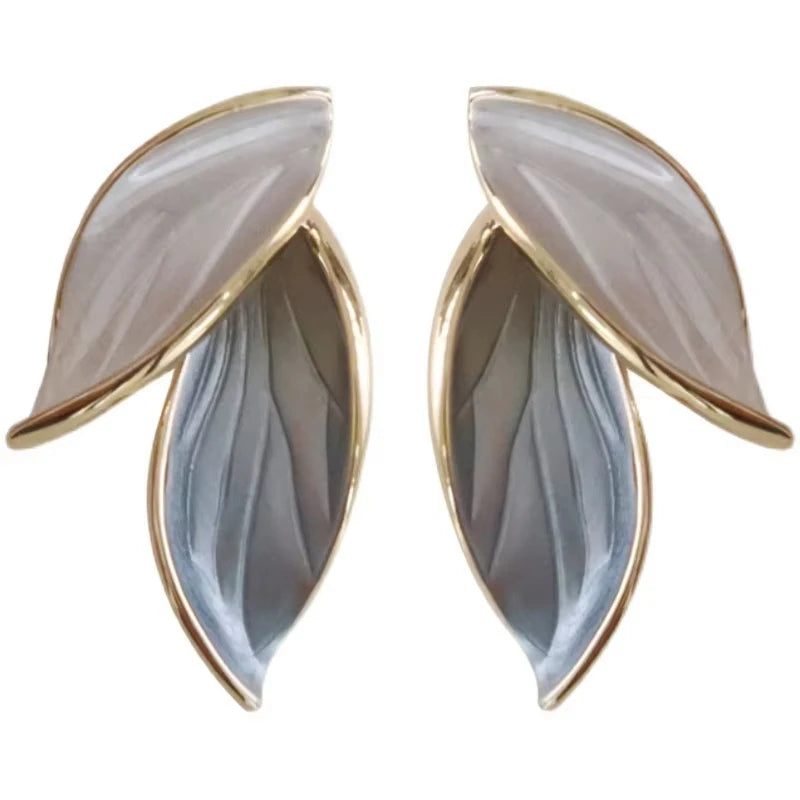 Elegant Grey Leaf Stud Earrings Vintage Style for Women