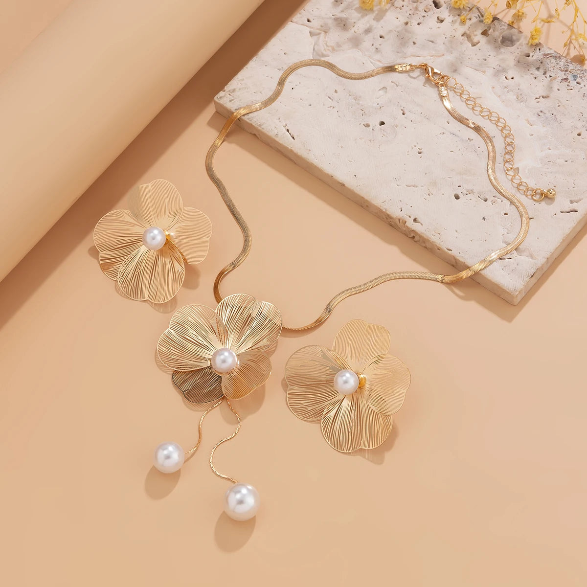 Romantic Pearl Flower Jewelry Set