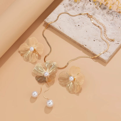 Romantic Pearl Flower Jewelry Set