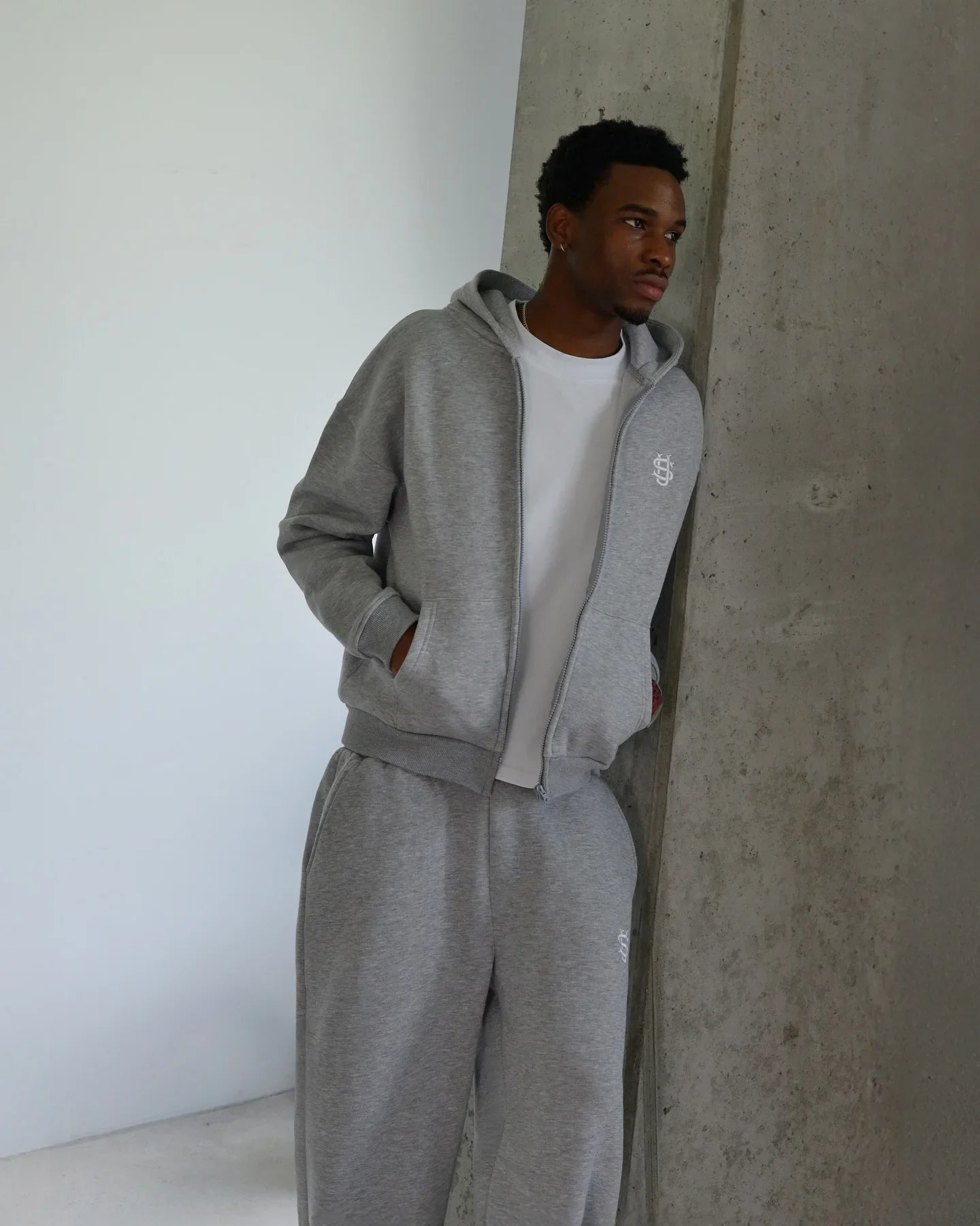 Embroidered sweatpants two-piece set Y2K clothing men&