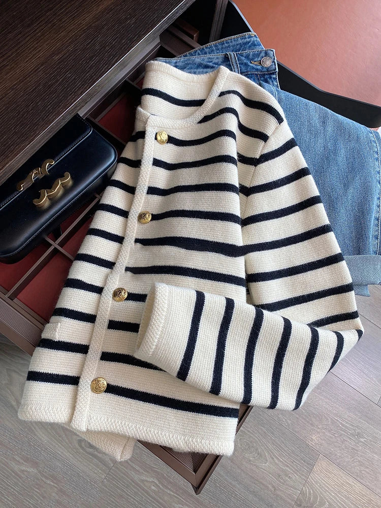 Women’s O-neck Stripe Knitted Cardigan