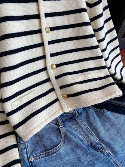 Women’s O-neck Stripe Knitted Cardigan