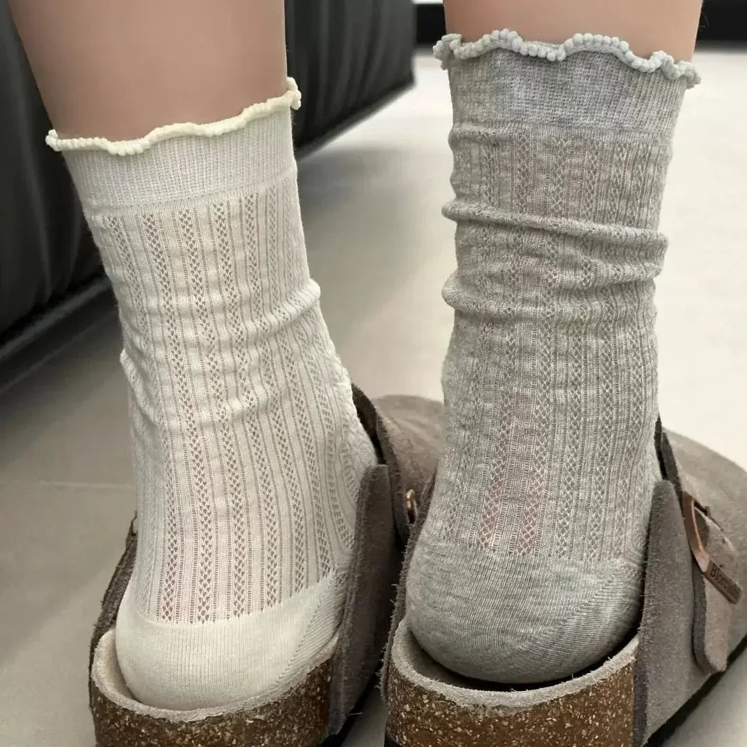 1 Pair Women’s Hollow-Out Long Loose Socks