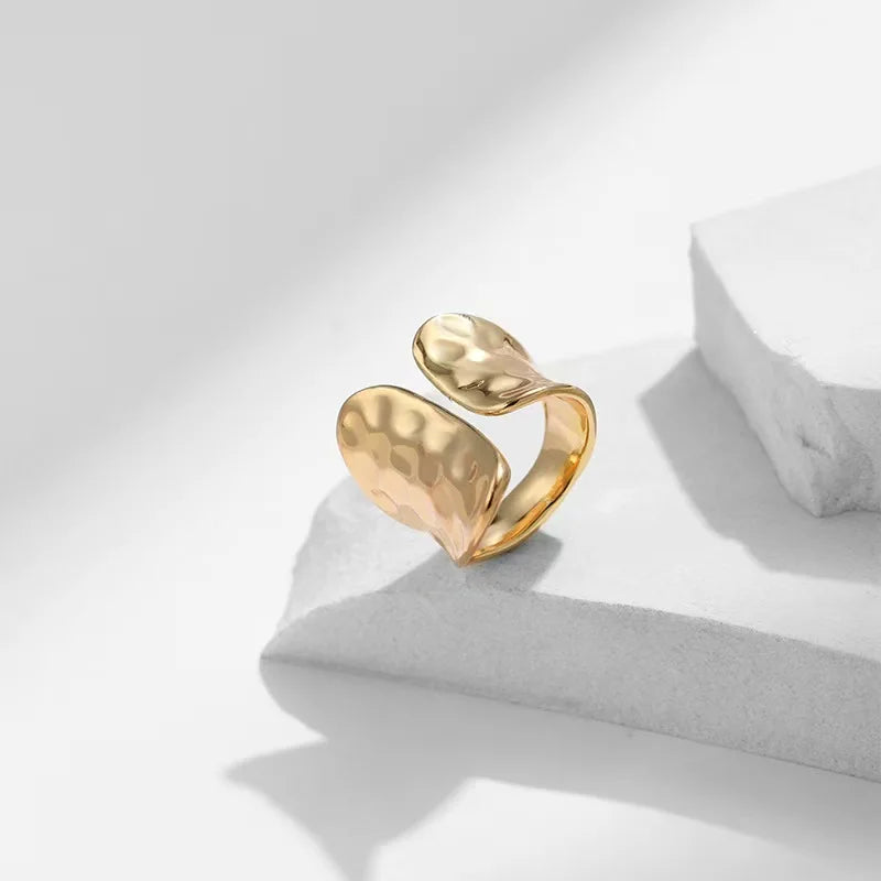 Simple Gold Geometric Couple Ring