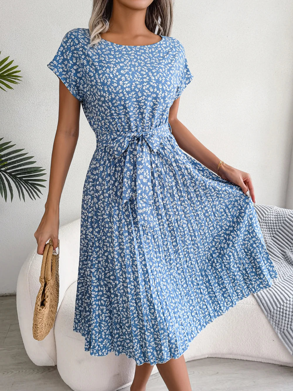 Women’s Floral Pleated A-Line Dress