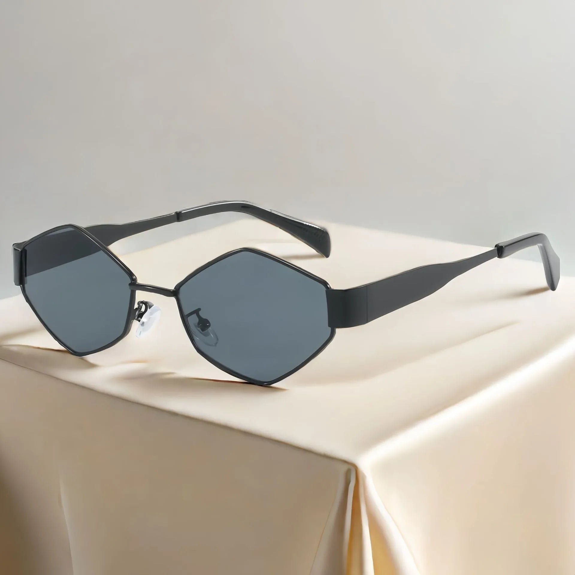 Fashion Hexagon Sunglasses – Luxury Polygon Design