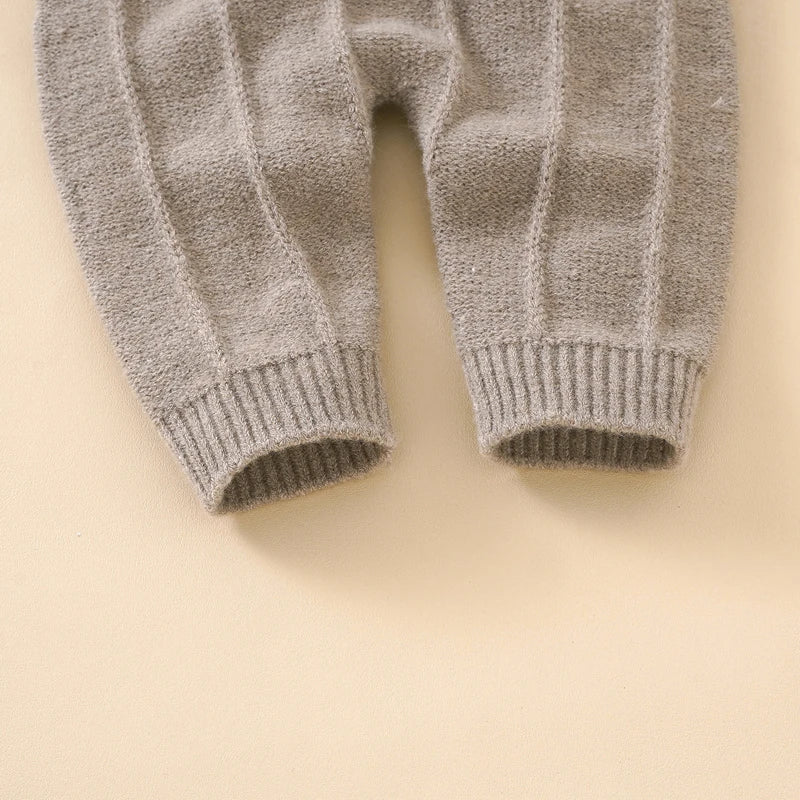 Fashion Knitted Baby Romper Set with Hat