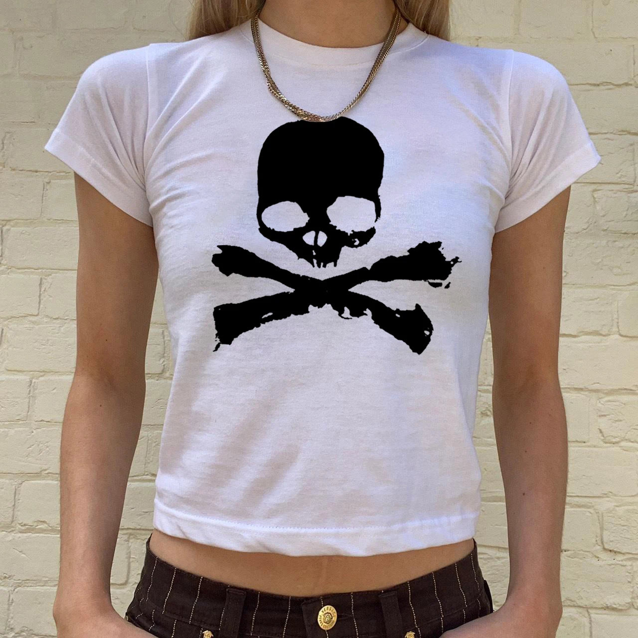 Vintage Grunge Skull Graphic Crop Top | Y2K Gothic Punk Tee