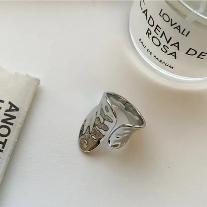 Simple Gold Geometric Couple Ring