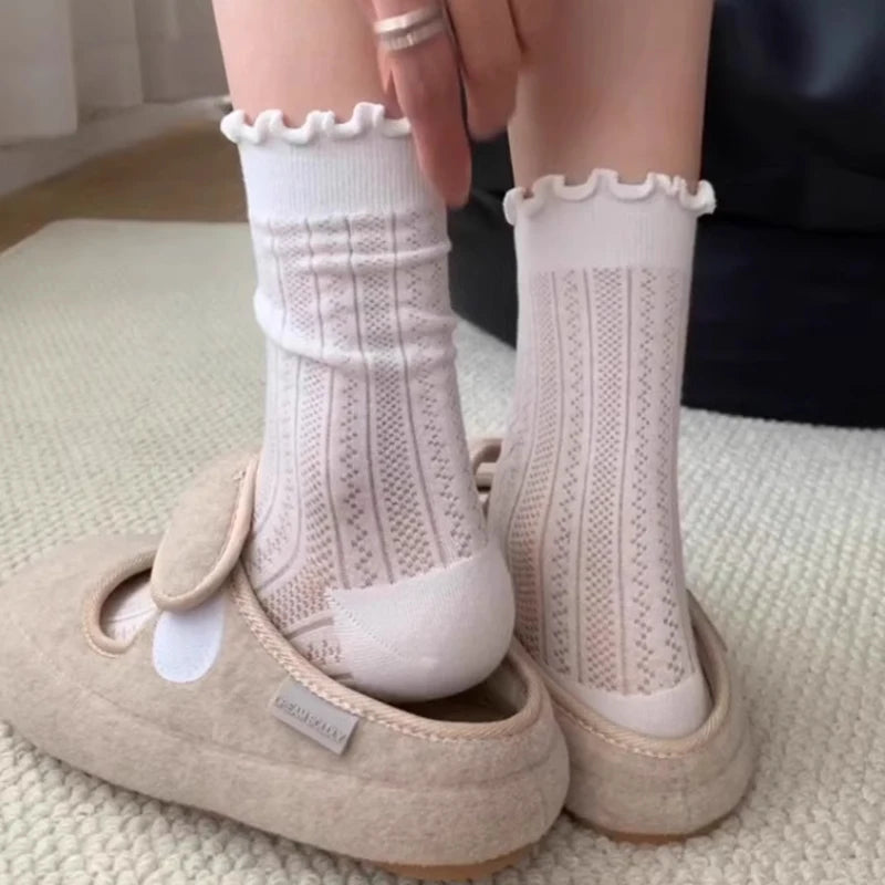 1 Pair Women’s Hollow-Out Long Loose Socks