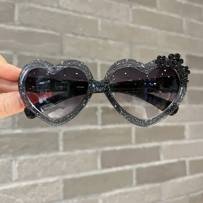 Cute Cartoon Flower Sunglasses – Vintage Kids Eyewear with UV400