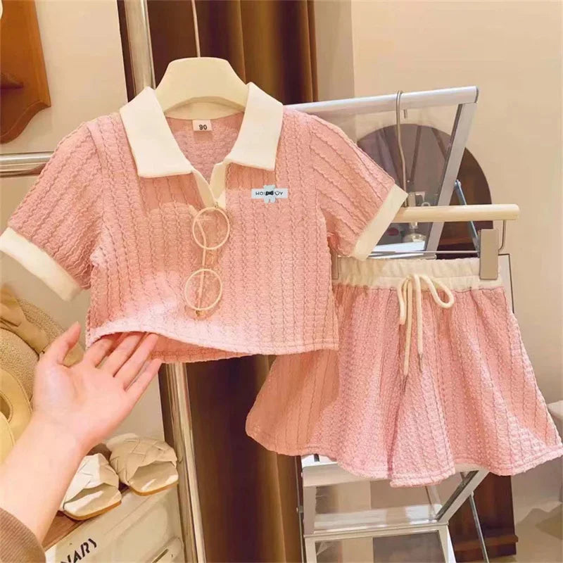 Girls Summer 2-Piece Outfit – Short Sleeve Top &amp; Shorts