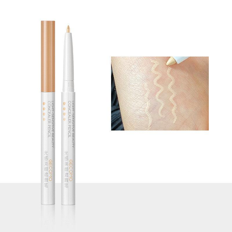 BrowBase™ – Eyelid &amp; Brow Concealer for a Flawless Finish